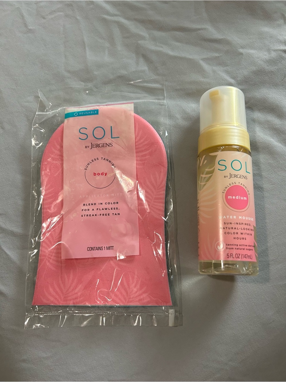 SOL by Jergens Self-Tanning Mousse + Applicator Mitt